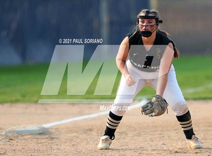 Thumbnail 3 in Arapahoe @ Chaparral photogallery.