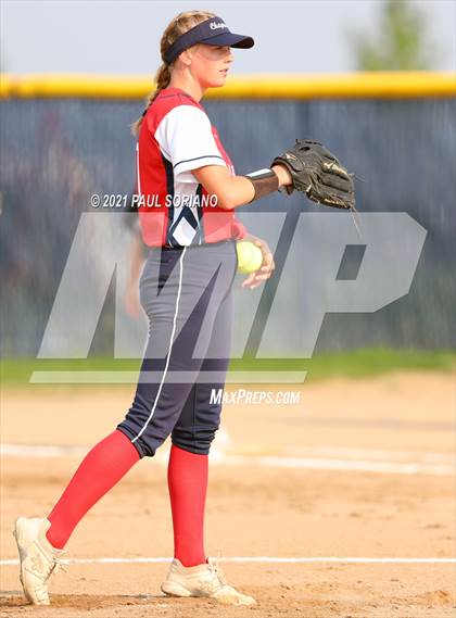 Thumbnail 3 in Arapahoe @ Chaparral photogallery.
