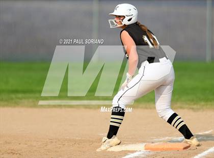 Thumbnail 2 in Arapahoe @ Chaparral photogallery.