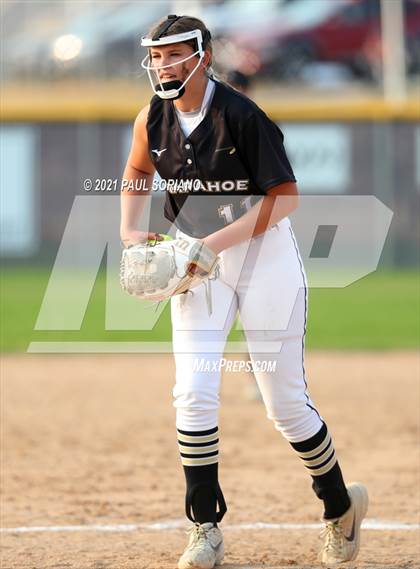 Thumbnail 2 in Arapahoe @ Chaparral photogallery.