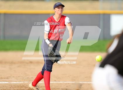 Thumbnail 1 in Arapahoe @ Chaparral photogallery.