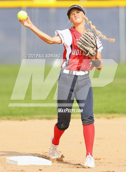 Thumbnail 1 in Arapahoe @ Chaparral photogallery.