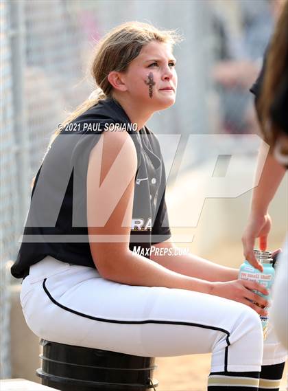 Thumbnail 1 in Arapahoe @ Chaparral photogallery.
