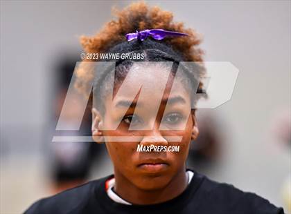 Thumbnail 3 in Gilmer vs. Spring Hill (UIL 4A Quarterfinal) photogallery.