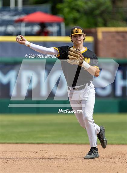 Thumbnail 3 in Souhegan vs. Bow (NHIAA D2 Final) photogallery.