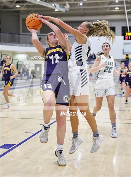 Thumbnail 3 in Bonneville @ Syracuse photogallery.