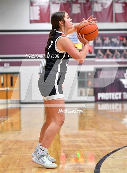 Thumbnail 3 in Nocona @ Millsap photogallery.