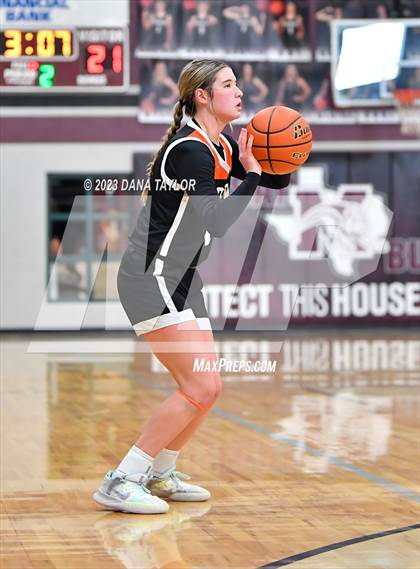 Thumbnail 3 in Nocona @ Millsap photogallery.