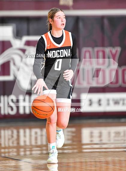 Thumbnail 3 in Nocona @ Millsap photogallery.