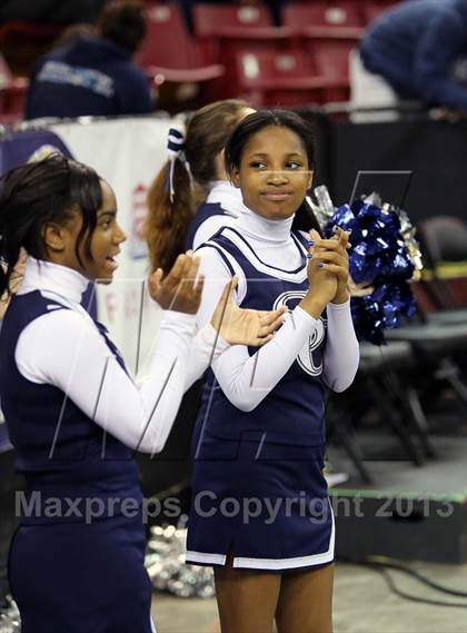 Thumbnail 1 in Pinewood vs Sierra Canyon (CIF State D5 Final) photogallery.