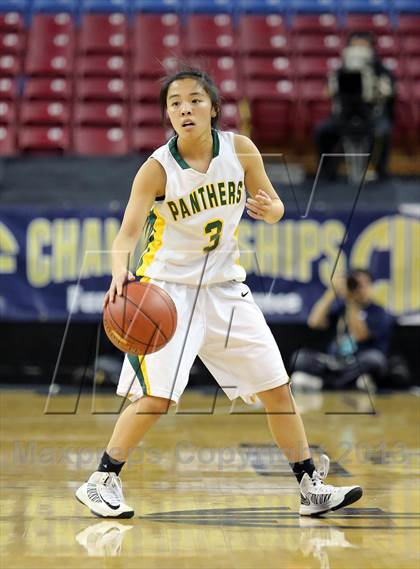 Thumbnail 3 in Pinewood vs Sierra Canyon (CIF State D5 Final) photogallery.