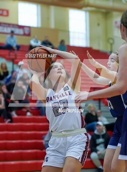 Thumbnail 2 in Danville vs. Tri-West Hendricks (Hendricks country Tournament) photogallery.