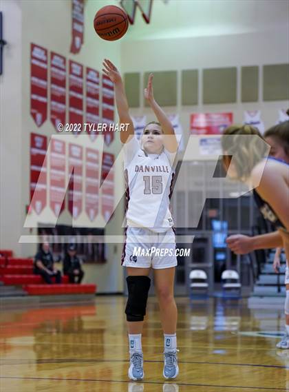 Thumbnail 3 in Danville vs. Tri-West Hendricks (Hendricks country Tournament) photogallery.