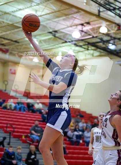 Thumbnail 2 in Danville vs. Tri-West Hendricks (Hendricks country Tournament) photogallery.
