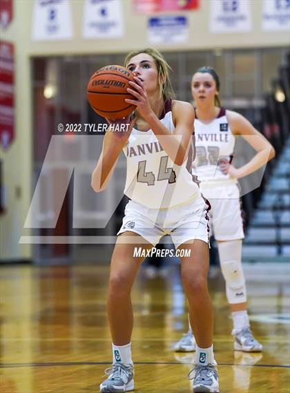 Thumbnail 1 in Danville vs. Tri-West Hendricks (Hendricks country Tournament) photogallery.