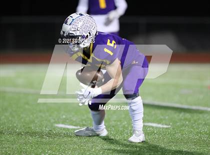 Thumbnail 3 in Clinton-Massie vs Bloom-Carroll (OHSAA D4 State Semi Final) photogallery.