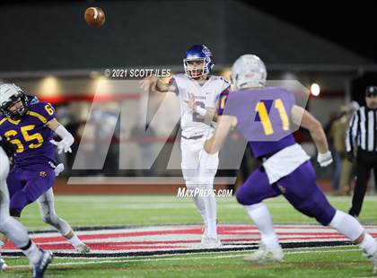 Thumbnail 1 in Clinton-Massie vs Bloom-Carroll (OHSAA D4 State Semi Final) photogallery.