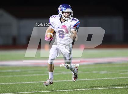 Thumbnail 2 in Clinton-Massie vs Bloom-Carroll (OHSAA D4 State Semi Final) photogallery.