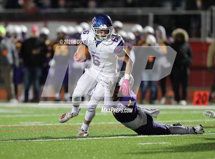 Thumbnail 2 in Clinton-Massie vs Bloom-Carroll (OHSAA D4 State Semi Final) photogallery.