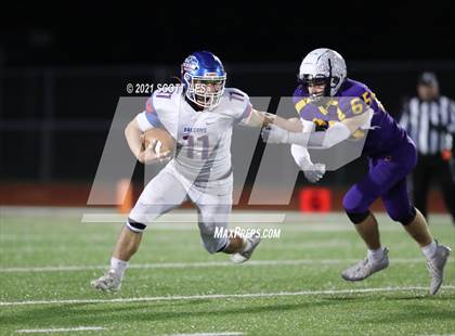 Thumbnail 1 in Clinton-Massie vs Bloom-Carroll (OHSAA D4 State Semi Final) photogallery.