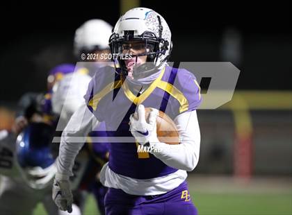 Thumbnail 1 in Clinton-Massie vs Bloom-Carroll (OHSAA D4 State Semi Final) photogallery.