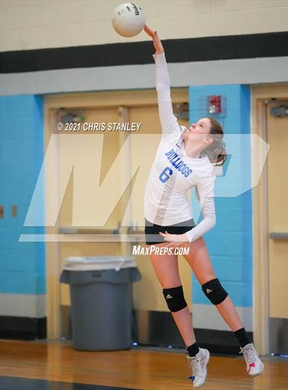 Thumbnail 3 in Buckeye vs Safford (Wolves Classic) photogallery.