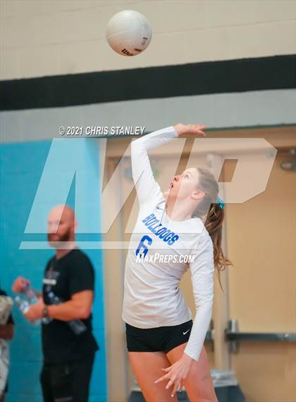 Thumbnail 1 in Buckeye vs Safford (Wolves Classic) photogallery.