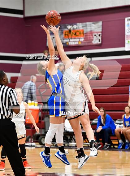 Thumbnail 1 in Springtown vs Venus (Millsap Tournament) photogallery.