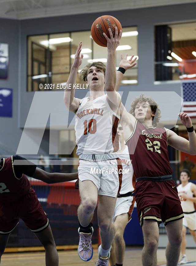 Photo 11 in the Keller Central vs. Rockwall (In-N-Out Tournament) Photo ...