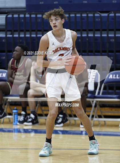 Thumbnail 1 in Keller Central vs. Rockwall (In-N-Out Tournament) photogallery.