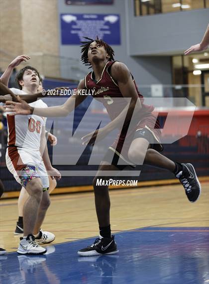 Thumbnail 1 in Keller Central vs. Rockwall (In-N-Out Tournament) photogallery.