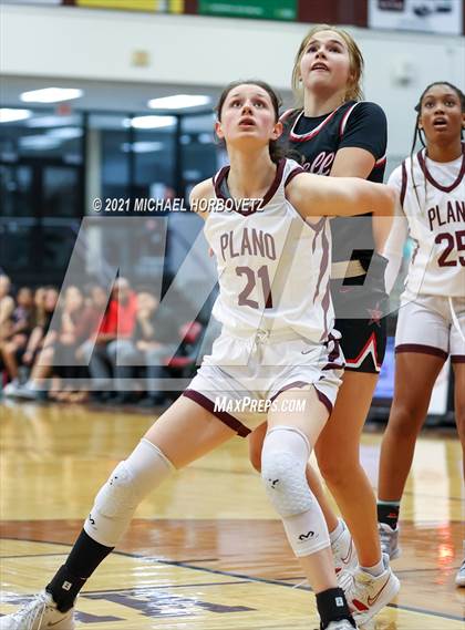Thumbnail 3 in Coppell @ Plano photogallery.