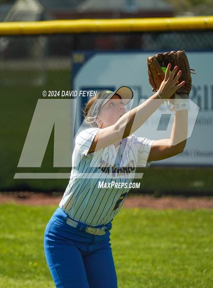 Thumbnail 3 in Mukwonago @ Kettle Moraine photogallery.