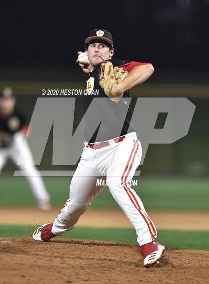 Thumbnail 2 in La Mirada vs. Orange Lutheran photogallery.