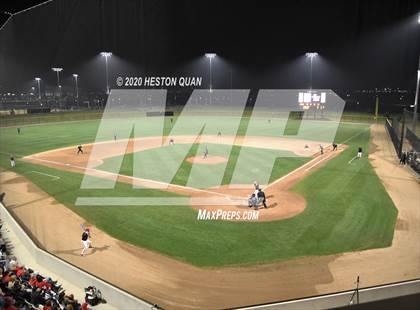 Thumbnail 3 in La Mirada vs. Orange Lutheran photogallery.