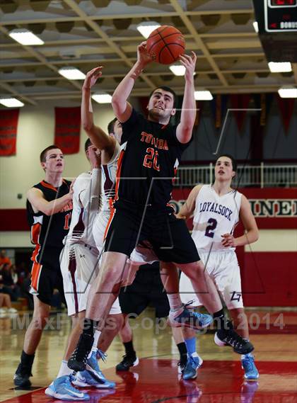 Thumbnail 1 in Loyalsock Township. vs. Towanda (District IV AA Semifinal) photogallery.