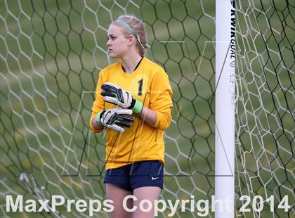 Thumbnail 2 in Green Mountain vs. Valor Christian (CHSAA 4A Quarterfinal) photogallery.