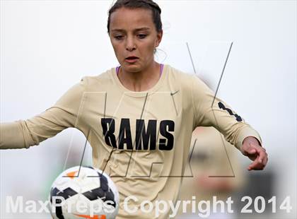 Thumbnail 1 in Green Mountain vs. Valor Christian (CHSAA 4A Quarterfinal) photogallery.