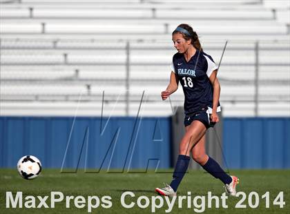 Thumbnail 1 in Green Mountain vs. Valor Christian (CHSAA 4A Quarterfinal) photogallery.