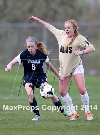 Thumbnail 2 in Green Mountain vs. Valor Christian (CHSAA 4A Quarterfinal) photogallery.