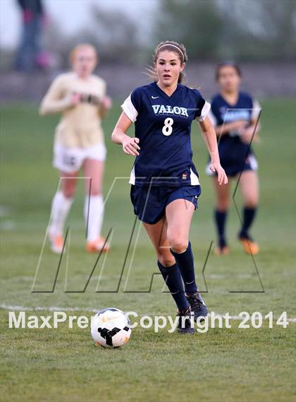 Thumbnail 3 in Green Mountain vs. Valor Christian (CHSAA 4A Quarterfinal) photogallery.