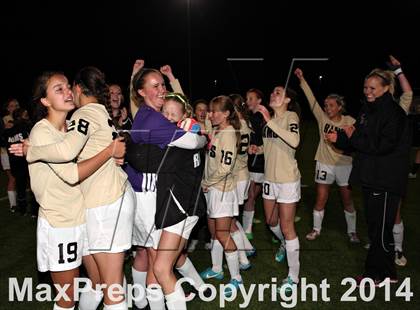 Thumbnail 1 in Green Mountain vs. Valor Christian (CHSAA 4A Quarterfinal) photogallery.