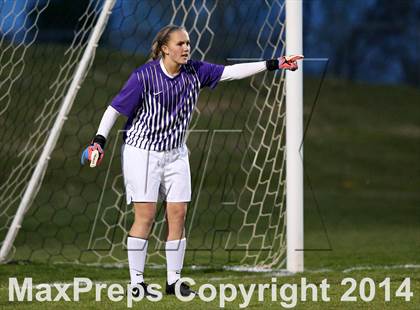 Thumbnail 2 in Green Mountain vs. Valor Christian (CHSAA 4A Quarterfinal) photogallery.