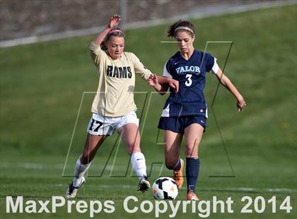 Thumbnail 2 in Green Mountain vs. Valor Christian (CHSAA 4A Quarterfinal) photogallery.