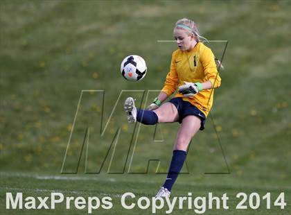 Thumbnail 2 in Green Mountain vs. Valor Christian (CHSAA 4A Quarterfinal) photogallery.