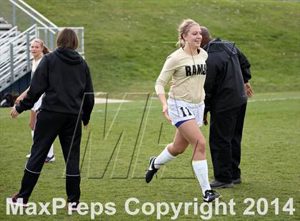 Thumbnail 3 in Green Mountain vs. Valor Christian (CHSAA 4A Quarterfinal) photogallery.