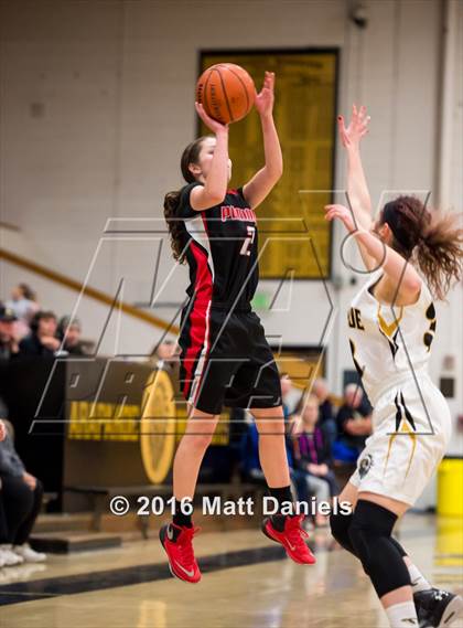 Thumbnail 2 in Pomona @ Arapahoe (CHSAA 5A First Round) photogallery.