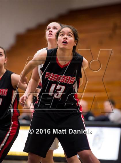 Thumbnail 3 in Pomona @ Arapahoe (CHSAA 5A First Round) photogallery.