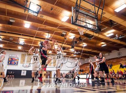 Thumbnail 1 in Pomona @ Arapahoe (CHSAA 5A First Round) photogallery.