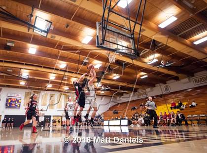 Thumbnail 3 in Pomona @ Arapahoe (CHSAA 5A First Round) photogallery.